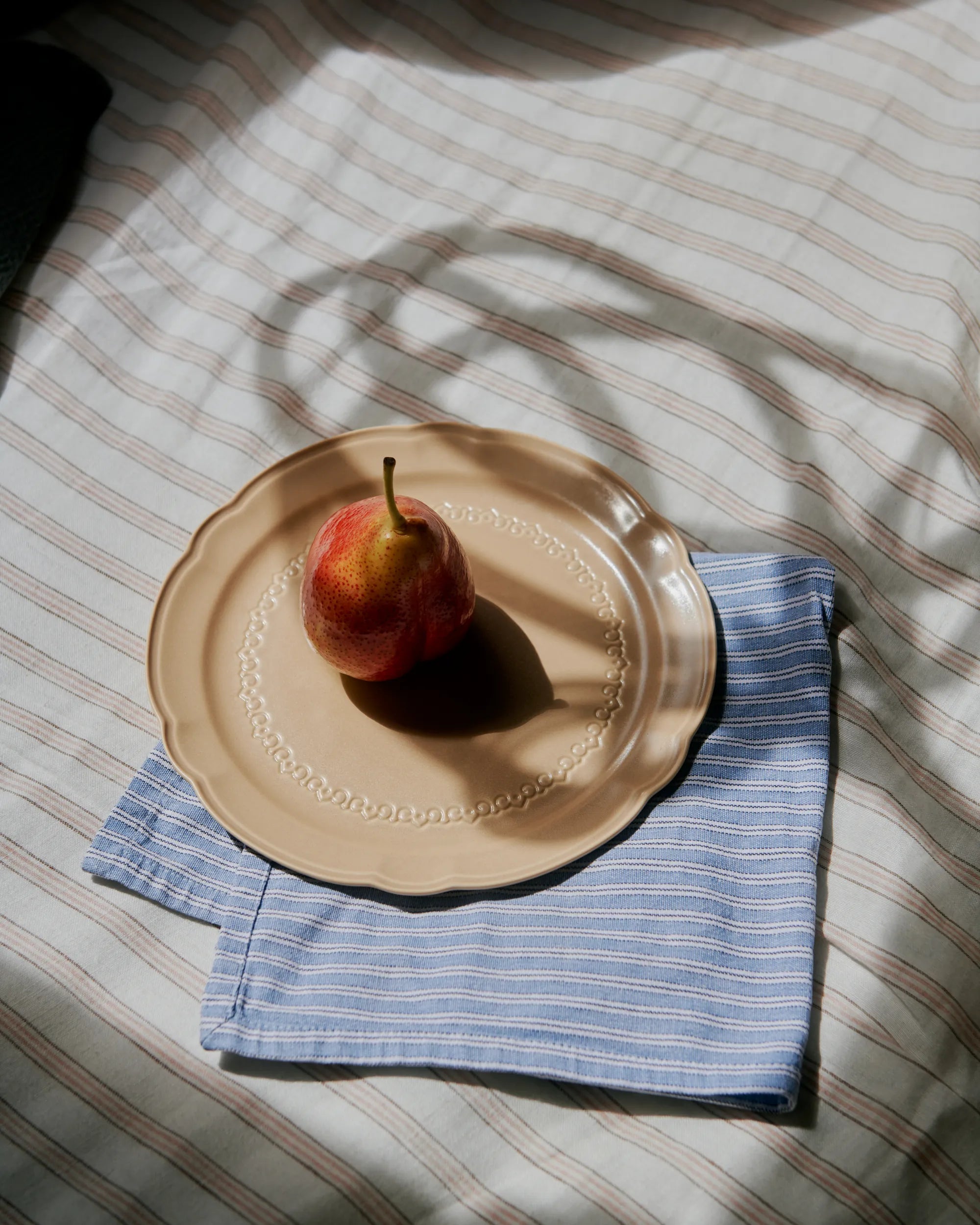 Pair of Nyonya Plates